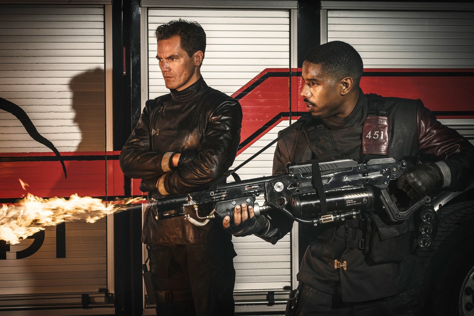 Michael Shannon stars as Beatty and Michael B. Jordan stars as Guy Montag in HBO's Fahrenheit 451 (2018)