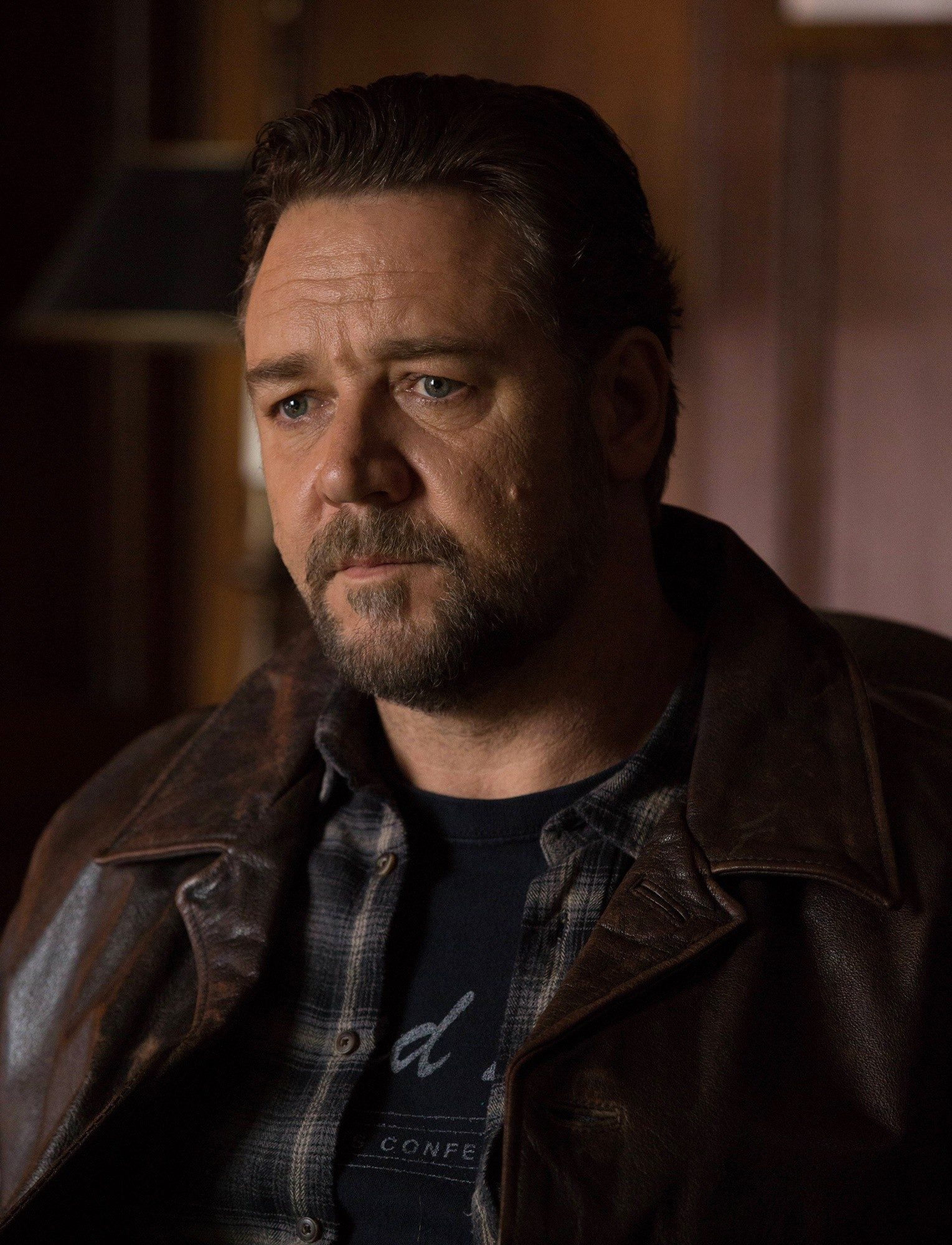 Russell Crowe stars as Jake Davis in Vertical Entertainment's Fathers and Daughters (2016)