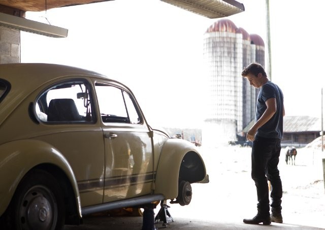 Kenny Wormald stars as Ren MacCormack in Paramount Pictures' Footloose (2011)