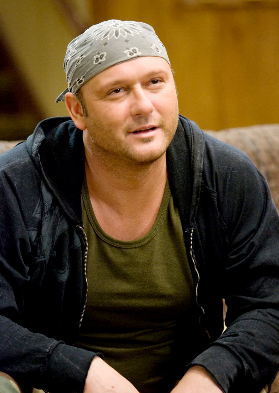 Tim McGraw stars as Dallas in New Line Cinema's Four Christmases (2008)