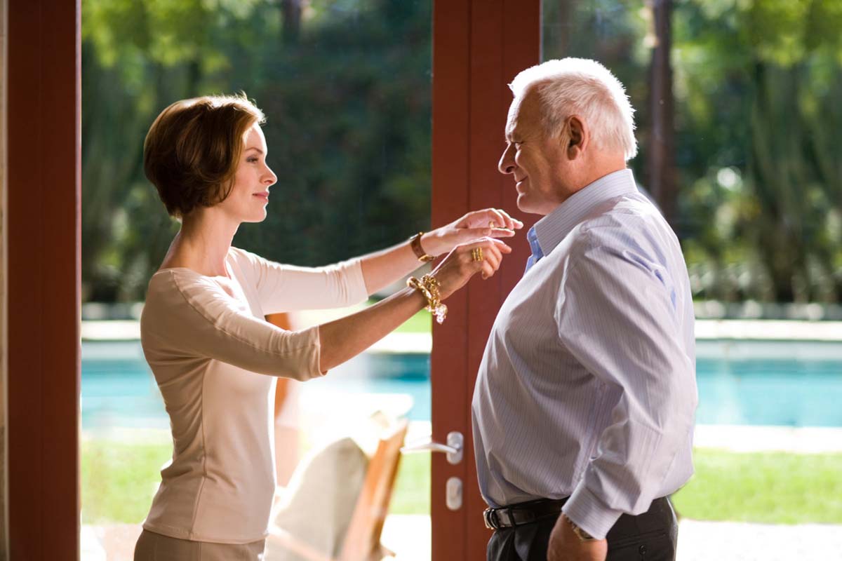 Anthony Hopkins and Embeth Davidtz as Ted and Jennifer Crawford in New Line Cinema's Fracture (2007)