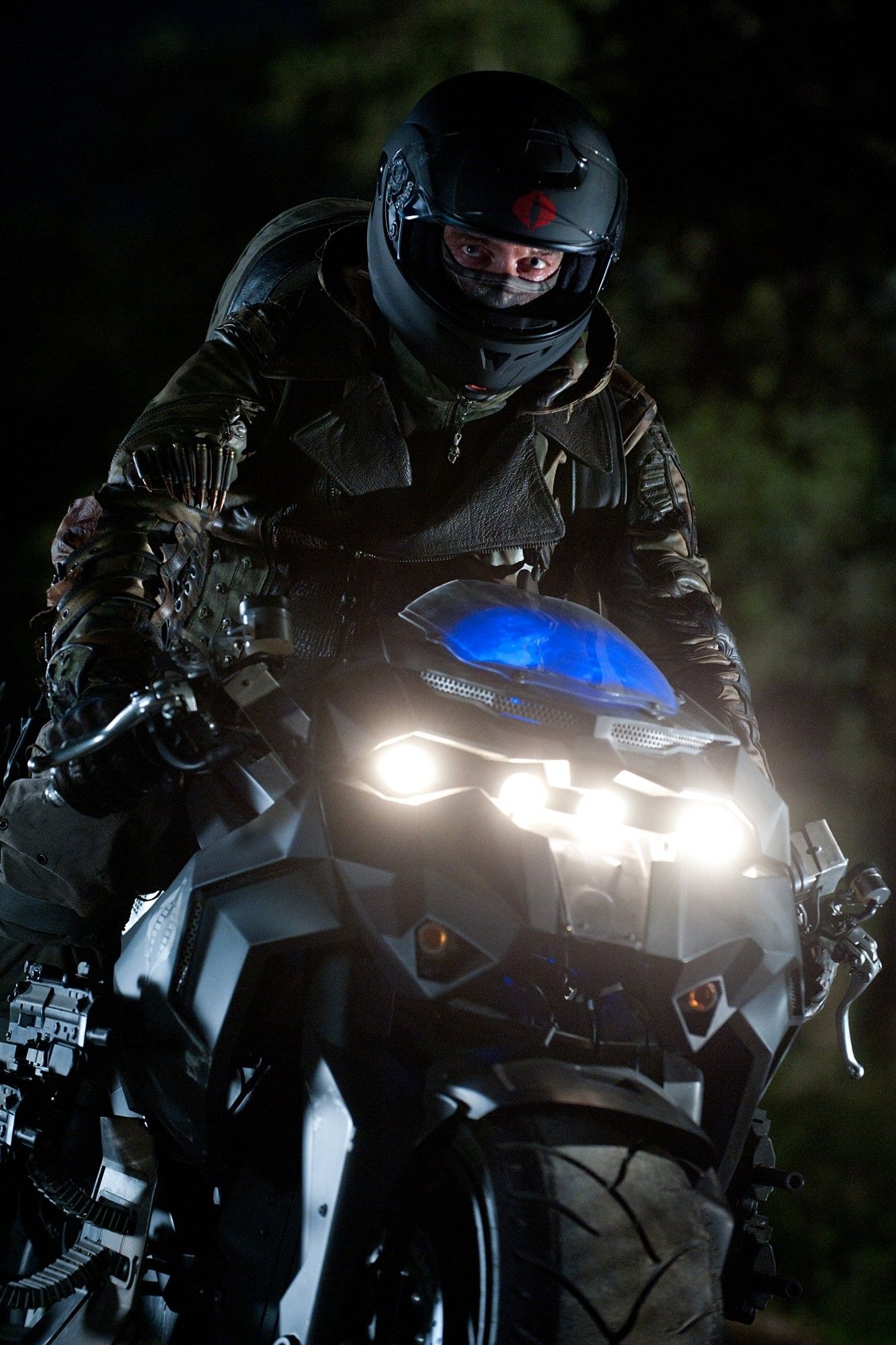 Ray Stevenson stars as Firefly in Paramount Pictures' G.I. Joe: Retaliation (2013)