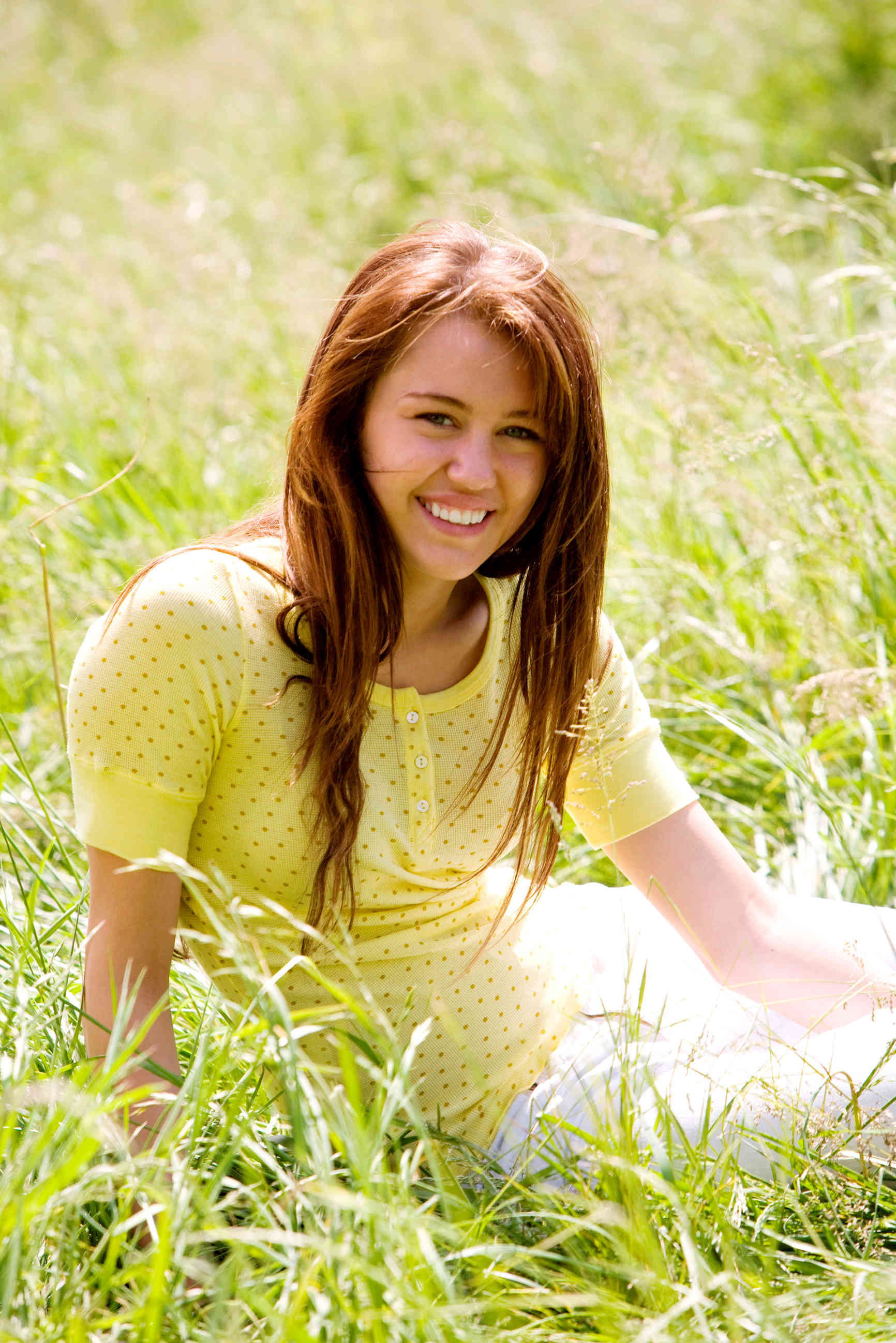 Miley Cyrus stars as Hannah Montana / Miley Stewart in Walt Disney Pictures' Hannah Montana: The Movie (2009)