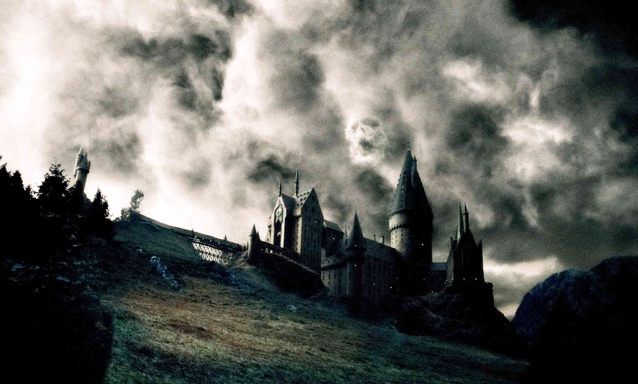 A scene from Warner Bros Pictures' Harry Potter and the Half-Blood Prince (2009)