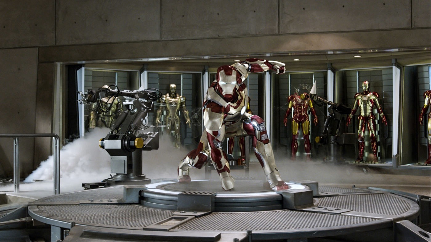 http://www.aceshowbiz.com/images/still/iron-man-3-03.jpg