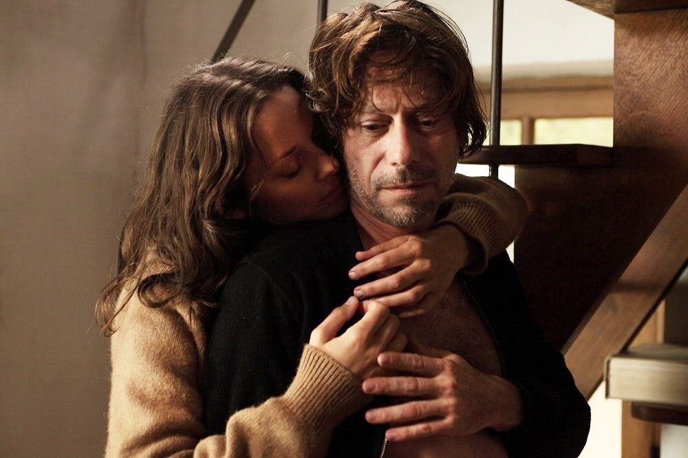 Marion Cotillard stars as Carlotta and Mathieu Amalric stars as Ismael Vuillard in Magnolia Pictures' Ismael's Ghosts (2018)
