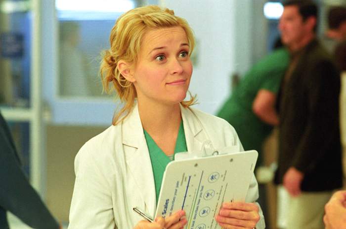 Reese Witherspoon as Elizabeth Masterson in DreamWorks' Just Like Heaven 
