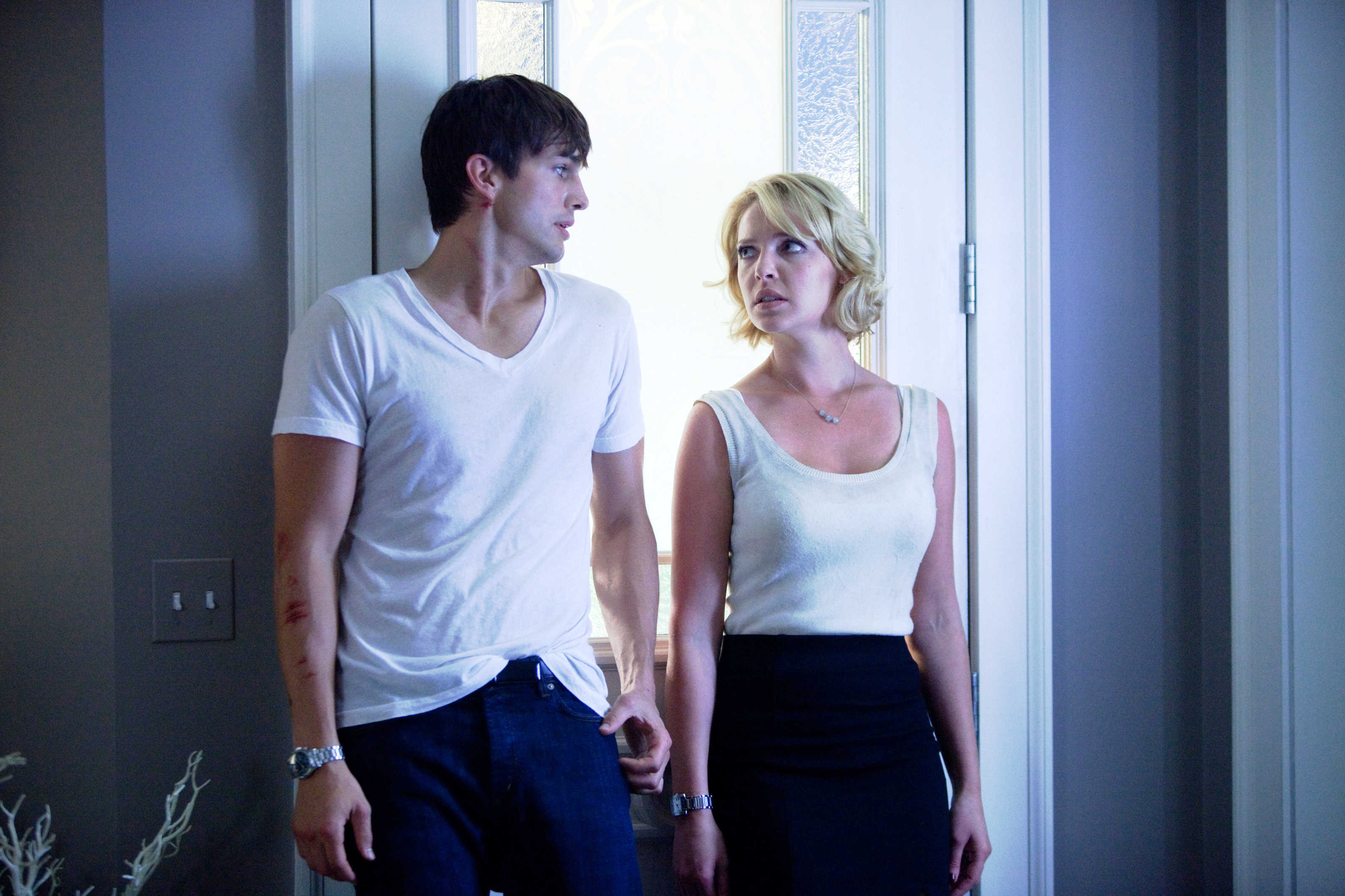 Ashton Kutcher stars as Spencer Aimes and Katherine Heigl stars as Jen Kornfeldt in Lionsgate Films'