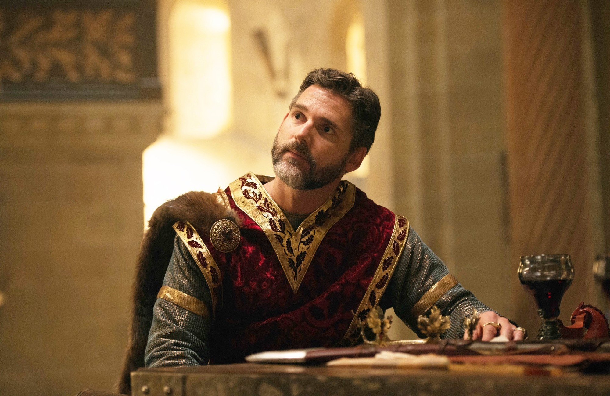 Eric Bana stars as Uther Pendragon in Warner Bros. Pictures' King Arthur: Legend of the Sword (2017)