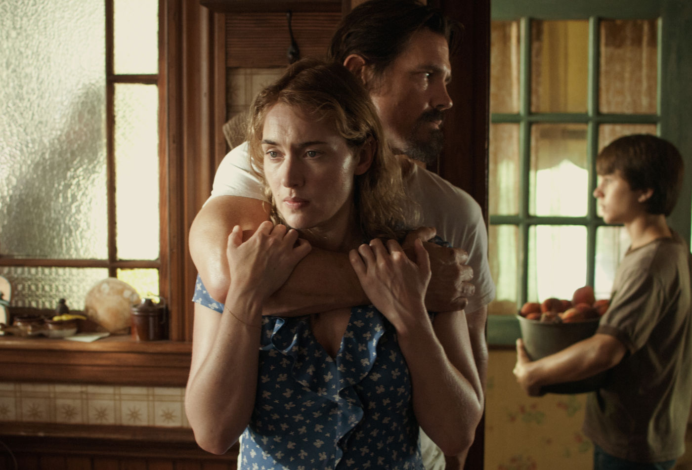 Kate Winslet, Josh Brolin and Gattlin Griffith in Paramount Pictures' Labor Day (2014)