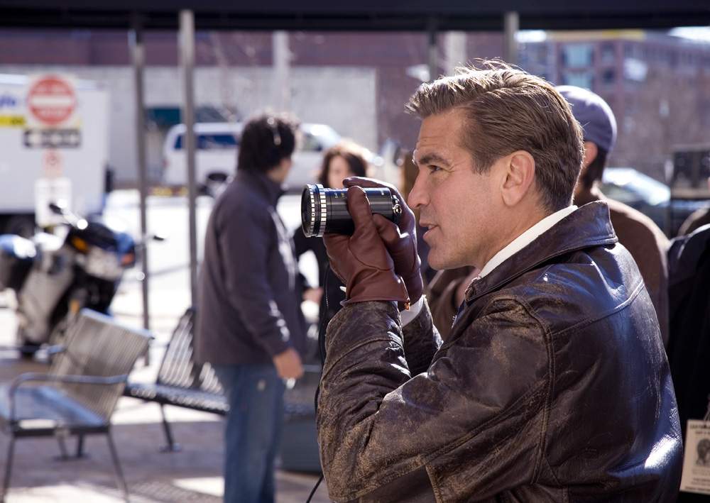 Director GEORGE CLOONEY on the set of Universal Pictures' Leatherheads (2008).