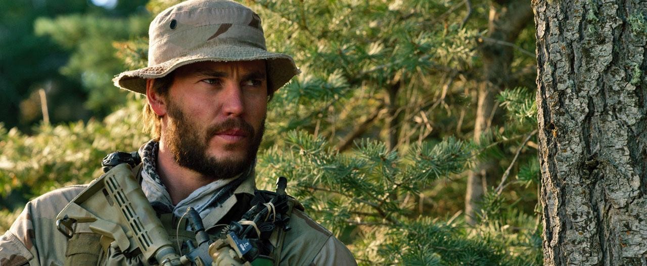 Taylor Kitsch stars as Mike Murphy in Universal Pictures' Lone Survivor (2014)