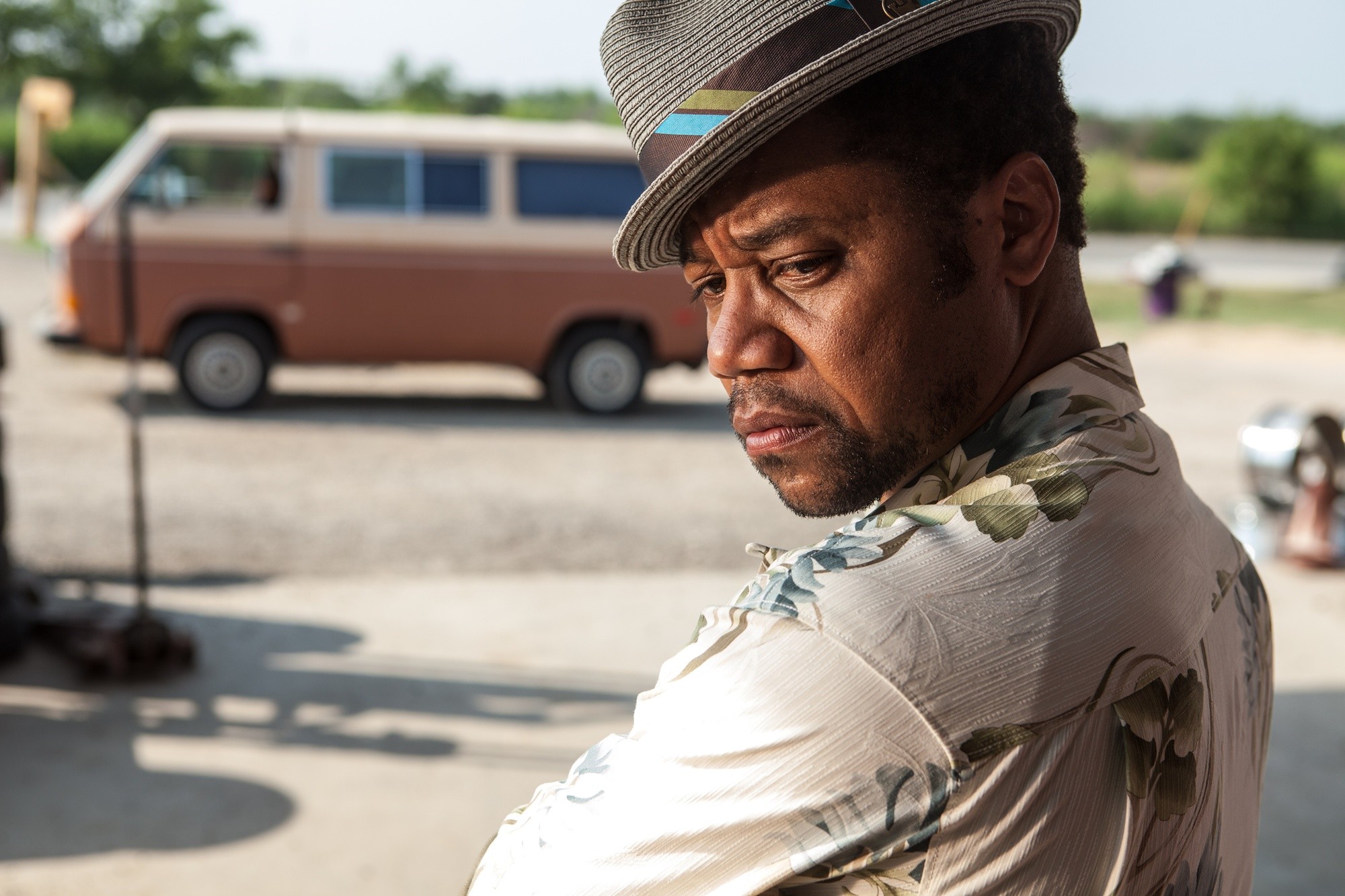 Cuba Gooding Jr. stars as El Cameleon in Open Road Films' Machete Kills (2013)