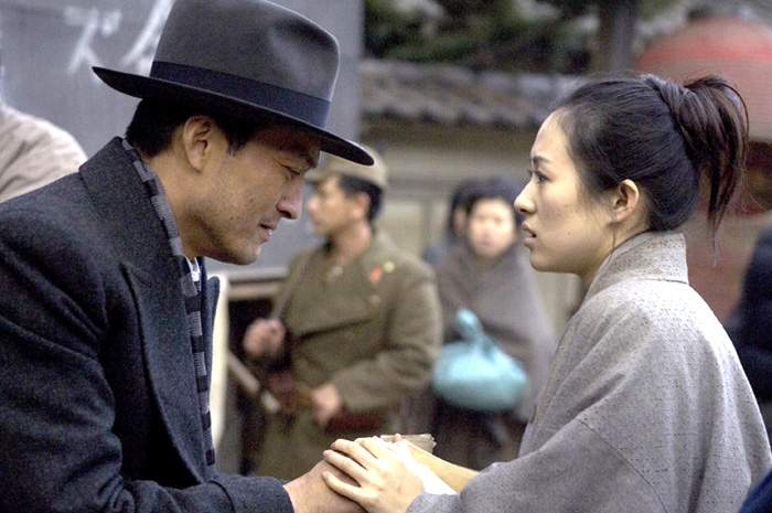 Ken Watanabe and Zhang Ziyi in Columbia Pictures' Memoirs of a Geisha (2005)