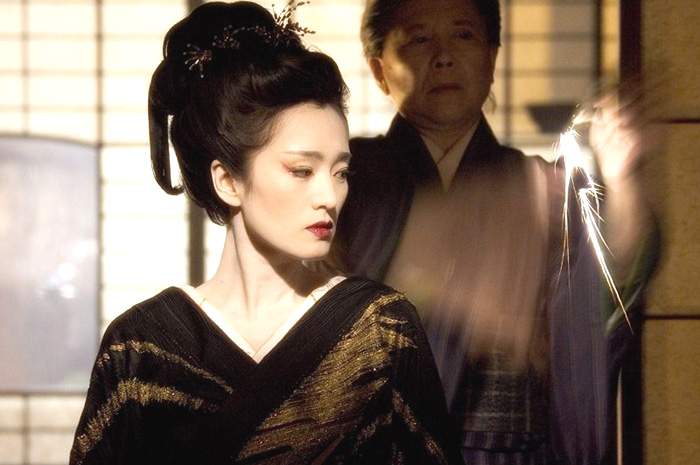 Gong Li as Hatsumomo in Columbia Pictures' Memoirs of a Geisha (2005)