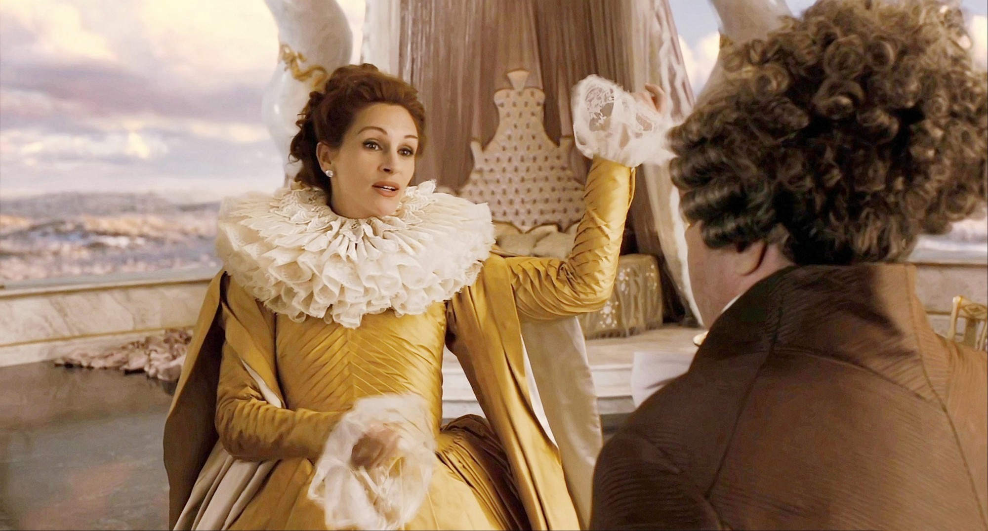 Julia Roberts stars as Evil Queen in Relativity Media's Mirror Mirror (2012)