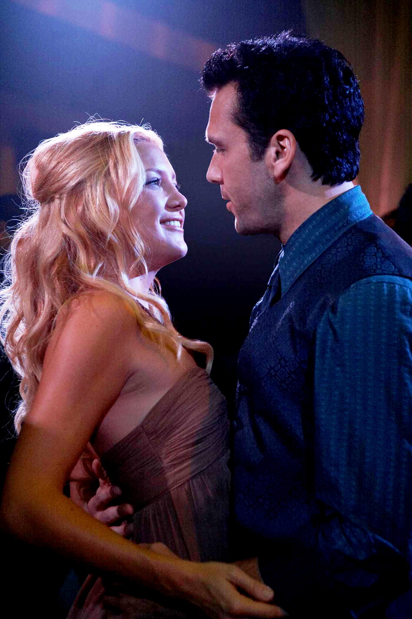 Kate Hudson stars as Alexis and Dane Cook stars as Tank in Lions Gate Films' My Best Friend's Girl (2008). Photo credit by Claire Folger.