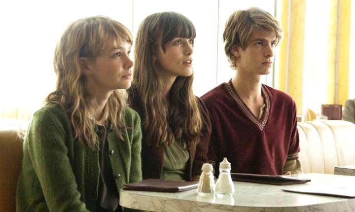 Carey Mulligan, Keira Knightley and Andrew Garfield in Fox Searchlight Pictures' Never Let Me Go (2010)