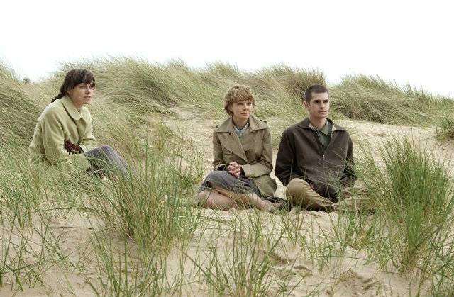 Keira Knightley, Carey Mulligan and Andrew Garfield in Fox Searchlight Pictures' Never Let Me Go (2010)