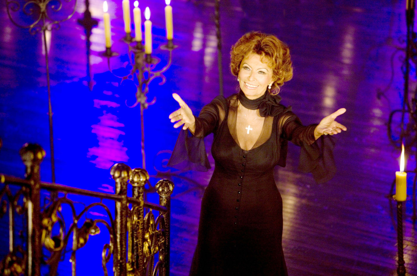 Sophia Loren stars as Mamma in The Weinstein Company's Nine (2009)