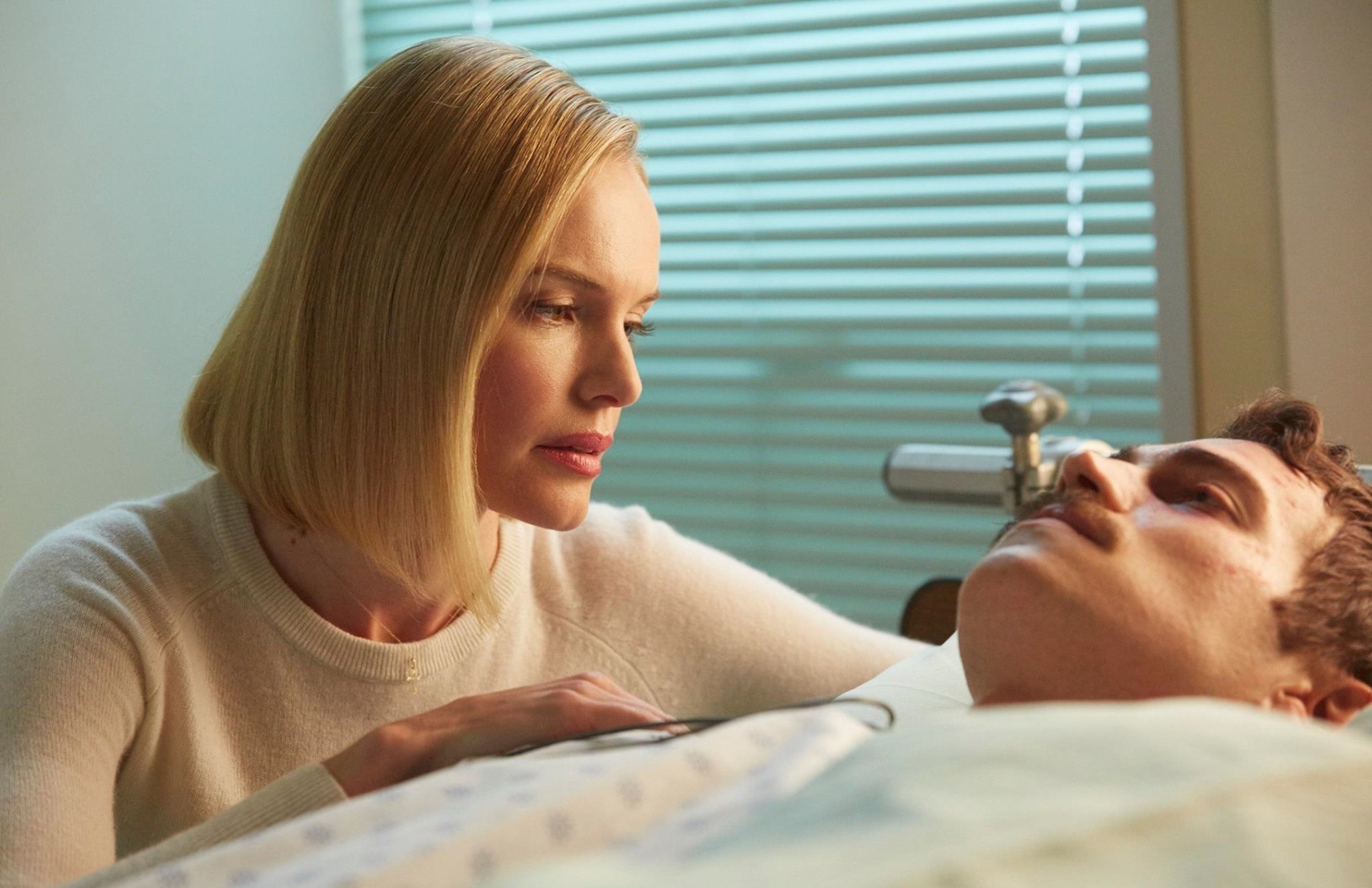 Kate Bosworth stars as Eva Piper and Hayden Christensen stars as Don Piper in Samuel Goldwyn Films' 90 Minutes in Heaven (2015)