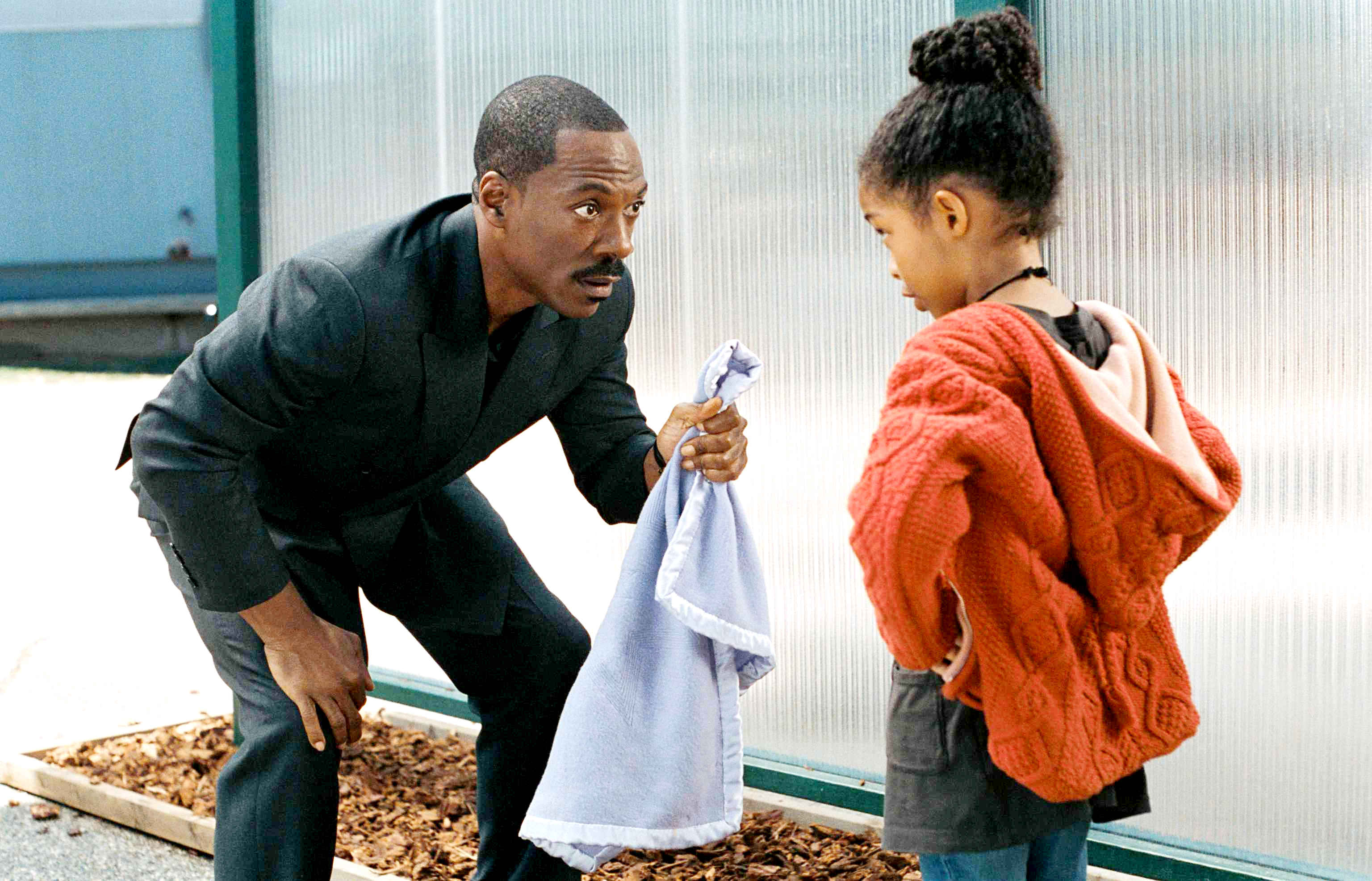 Eddie Murphy stars as Evan and Yara Shahidi stars as Olivia in Paramount Pictures' Imagine That (2009). Photo credit by Bruce McBroom.