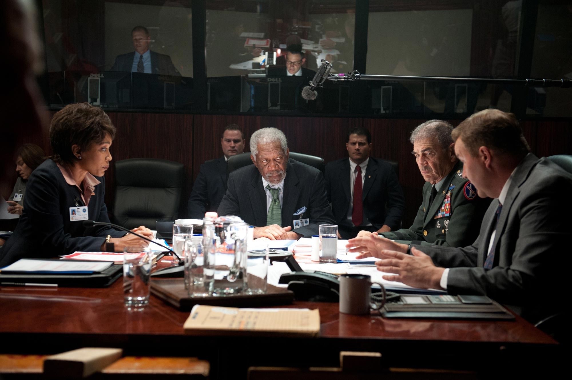 Angela Bassett stars as Lynne Jacobs and Morgan Freeman stars as Speaker Trumbull in FilmDistrict's Olympus Has Fallen (2013)