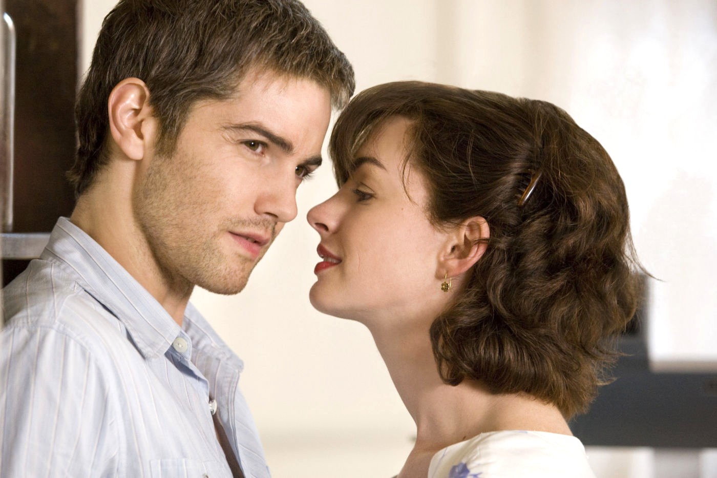 Jim Sturgess stars as Dexter Mayhew and Anne Hathaway stars as Emma Morley in Focus Features' One Day (2011). Photo credit by Giles Keyte.