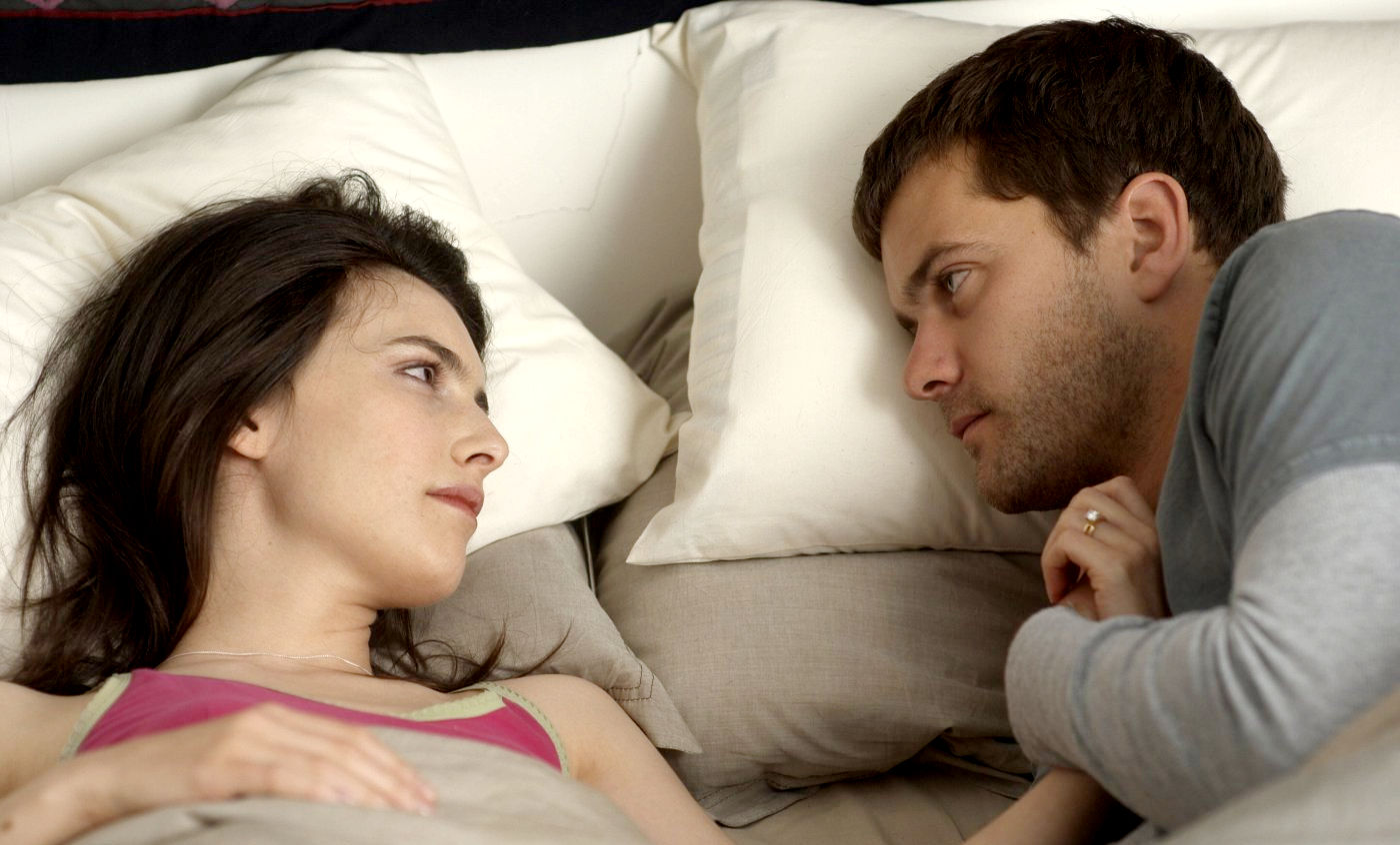 Liane Balaban stars as Samantha Pierce and Joshua Jackson stars as Ben Tyler in IFC Films' One Week (2010)