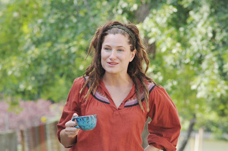 Kathryn Hahn stars as Janet in The Weinstein Company's Our Idiot Brother (2011)