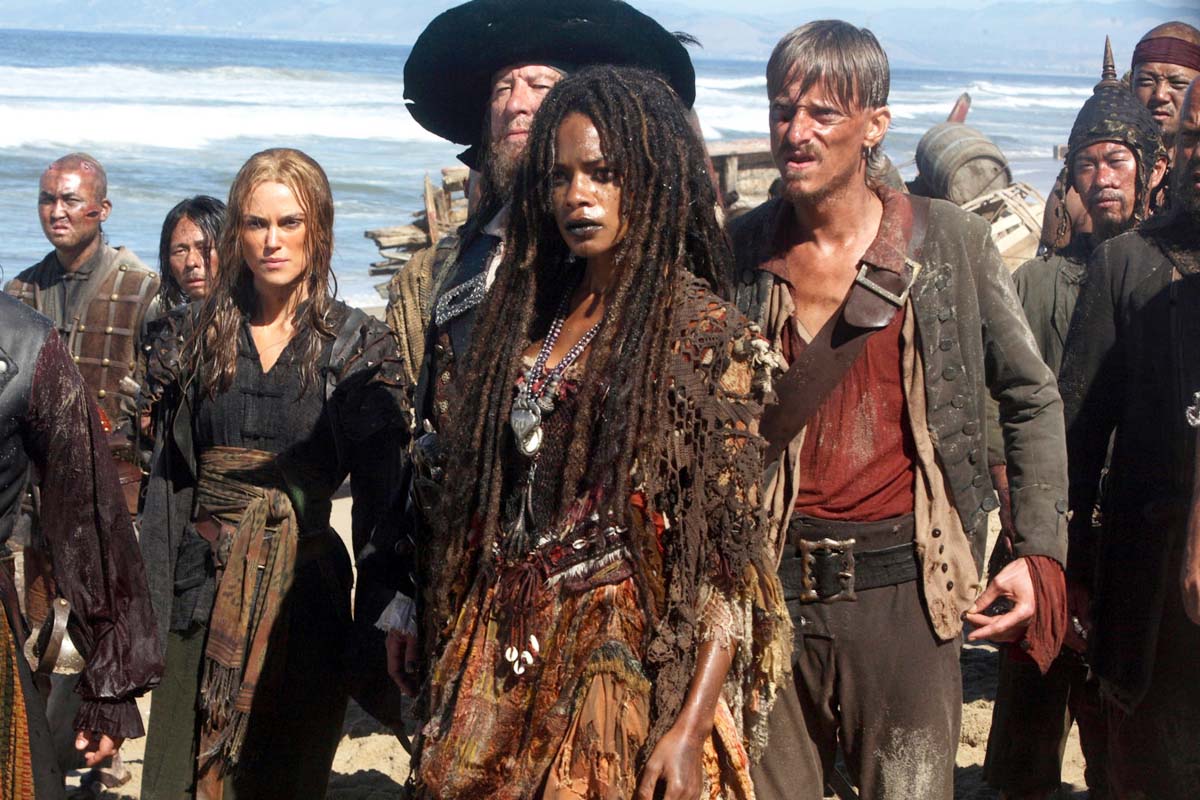 Keira Knightley, Geoffrey Rush, Naomie Harris and Mackenzie Crook in Walt Disney Pic's POTC: At Worlds End (2007)