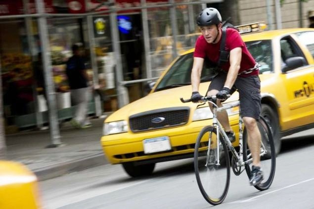 Joseph Gordon-Levitt stars as Wilee in Columbia Pictures' Premium Rush (2012)