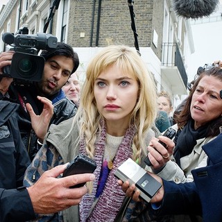 Imogen Poots stars as Jess Crichton in Magnolia Pictures' A Long Way Down (2014)