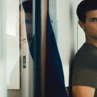 Abduction Picture 14