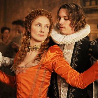 Joely Richardson stars as Young Queen Elizabeth I and Jamie Campbell Bower stars as Young Oxford in Columbia Pictures' Anonymous (2011). Photo by: Reiner Bajo.