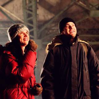Juliette Lewis as Kate and Joshua Jackson as Duncan Shorter in Regent Releasing' Aurora Borealis (2005)