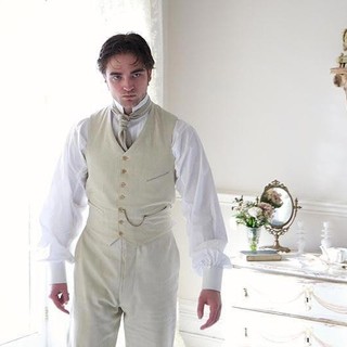 Bel Ami Picture 26