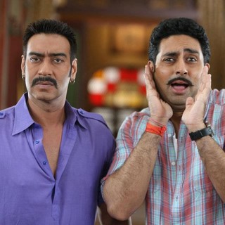 Bol Bachchan Picture 4
