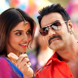 Bol Bachchan Picture 6