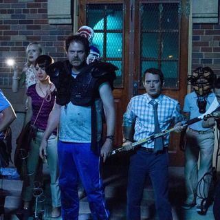 Jack McBrayer, Nasim Pedrad, Rainn Wilson, Elijah Wood and Leigh Whannell in Lionsgate Films' Cooties (2015)