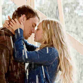 Channing Tatum stars as John Tyree and Amanda Seyfried stars as Savannah Lynn Curtis in Screen Gems' Dear John (2010)