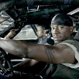 Tyrese Gibson stars as Machine-Gun Joe in Universal Pictures' Death Race (2008)