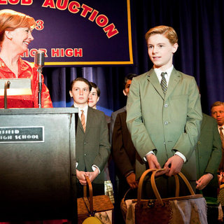 Patricia Lentz stars as Mrs. McClure and Callan McAuliffe stars as Bryce in Warner Bros. Pictures' Flipped (2010)