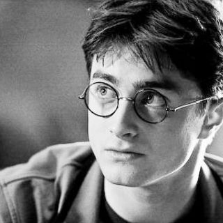 Daniel Radcliffe stars as Harry Potter in Warner Bros Pictures' Harry Potter and the Half-Blood Prince (2009)