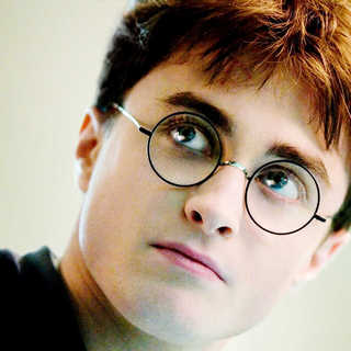 Daniel Radcliffe stars as Harry Potter in Warner Bros Pictures' Harry Potter and the Half-Blood Prince (2009)