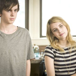 Freddie Highmore stars as George Zinavoy and Emma Roberts stars as Sally Howe in Fox Searchlight Pictures' The Art of Getting By (2011)