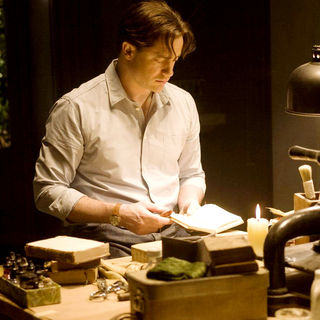 Brendan Fraser stars as Mo 'Silvertongue' Folchart in New Line Cinema's Inkheart (2009)