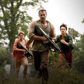 The Divergent Series: Insurgent Picture 10