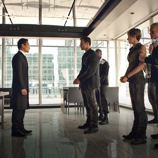 The Divergent Series: Insurgent Picture 14