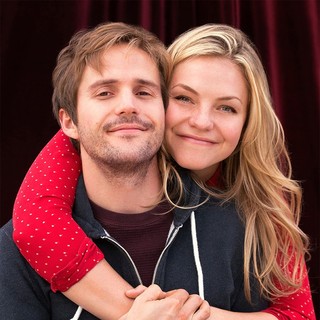 Michael Stahl-David stars as Jason Stewart and Eloise Mumford stars as Lindsay Rogers in Hallmark Channel's Just in Time for Christmas (2015)